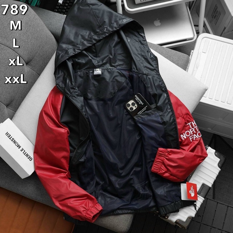 Sale‼️ Jacket adidas เสื้อแจ๊กเก็ต ใส่คลุม กันหนาว  แขนยาว ชุดขึ้นเครื่อง เดินป่า กันลม เที่ยวต่างประเทศ