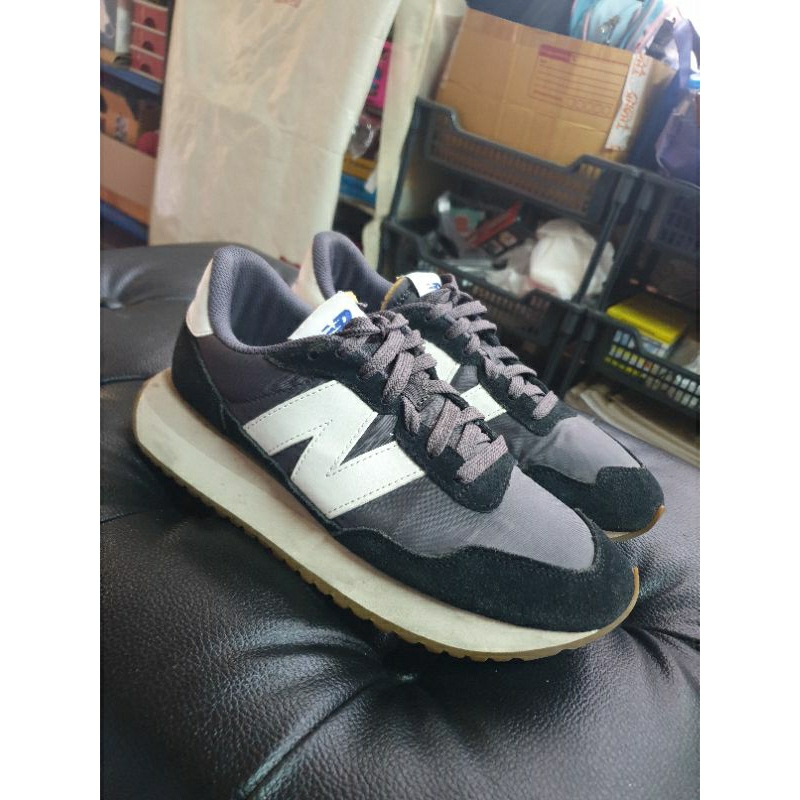 มือสอง New Balance 237