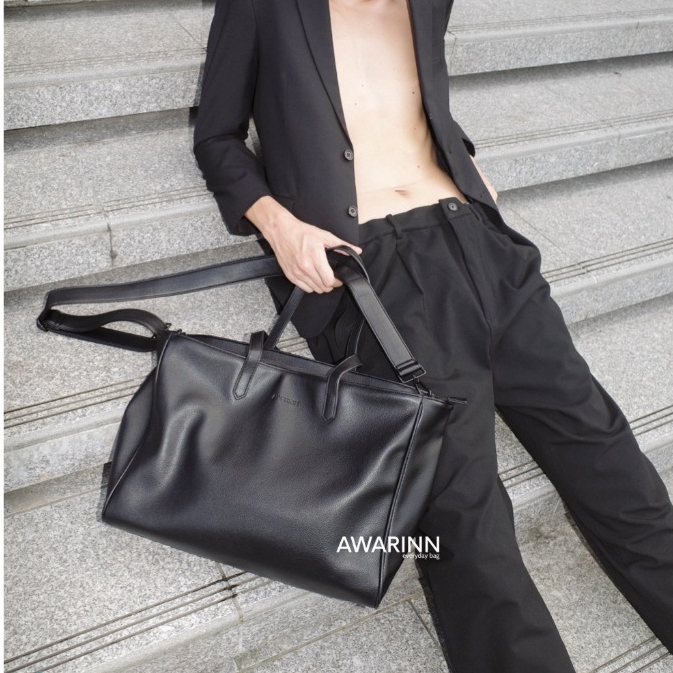 AWARINN กระเป๋าสะพาย crossbody รุ่น Carter ใส่โน๊ตบุค 14-15"/ เอกสารA4 ได้