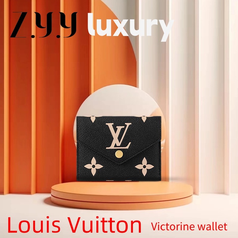 New Hot sales ราคาพิเศษ Ready Stock 🍒Louis Vuitton Victorine Wallet กระเป๋าสตางค์สุภาพสตรี Classic Card Holder M62472