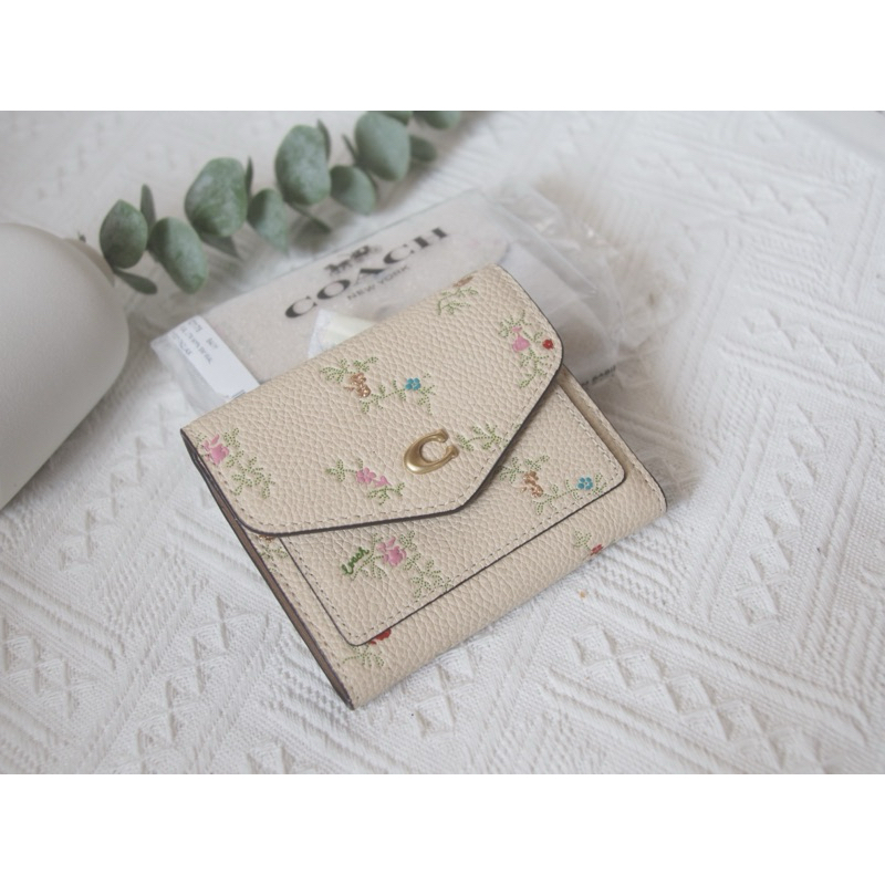 COACH  WYN SMALL WALLET WITH ANTIQUE FLORAL  PRINT #C7175