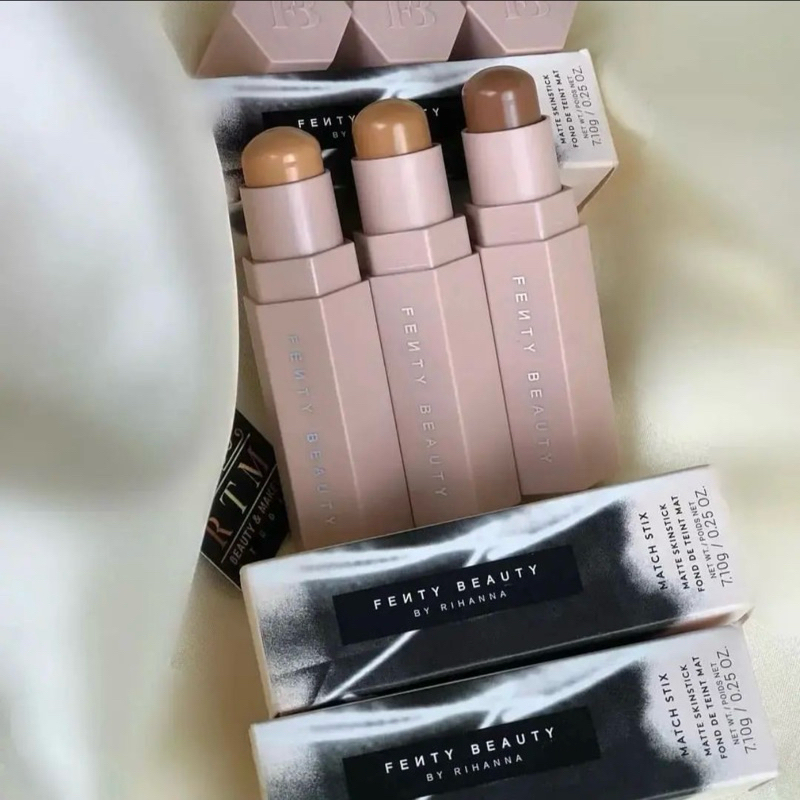 พร้อมส่ง! ❤️ fenty beauty match stix matte skinstick 2.8g/7.1g สี amber/mocha/soft amber