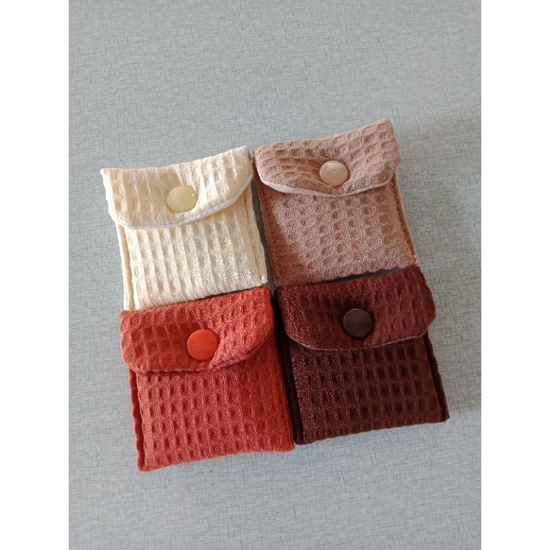 กระเป๋าฝาปิดจิ๋ว 6*6 cm. ใส่พระเครื่อง, วัตถุมงคล