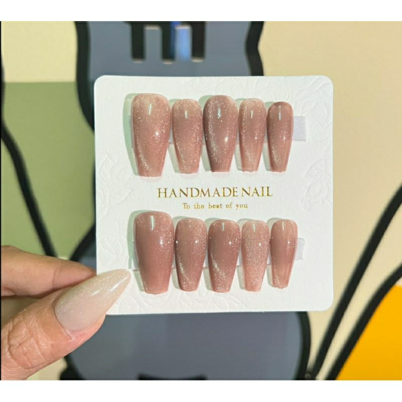 เล็บปลอมเจลแท้ 100% สีน้ำตาลลูกแก้ว ฟรีกาว+ตะไบ (พร้อมจัดส่ง 1-3 วัน)