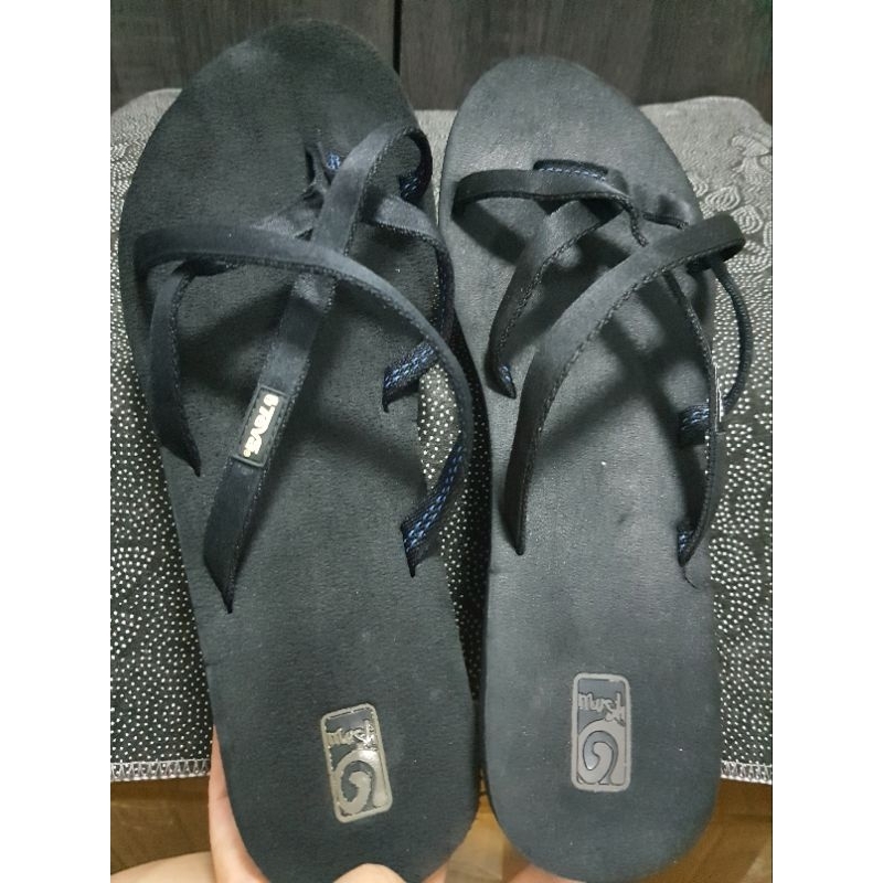 teva รองเท้าแตะสีดำ มือสอง  size:42 ยาว 27.5cm