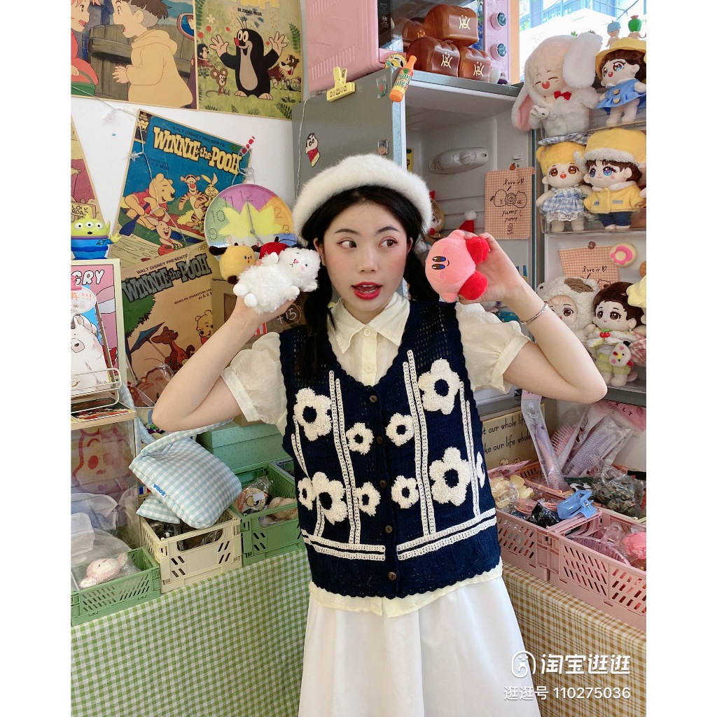 Lucky yj เสื้อกั๊กไหมพรม แต่งลายดอกไม้ แขนกุด ผ้านุ่ม