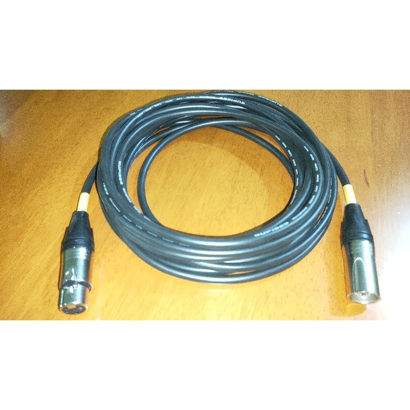 สายไมโครโฟน SUP1689  แบบ Stereo XLR