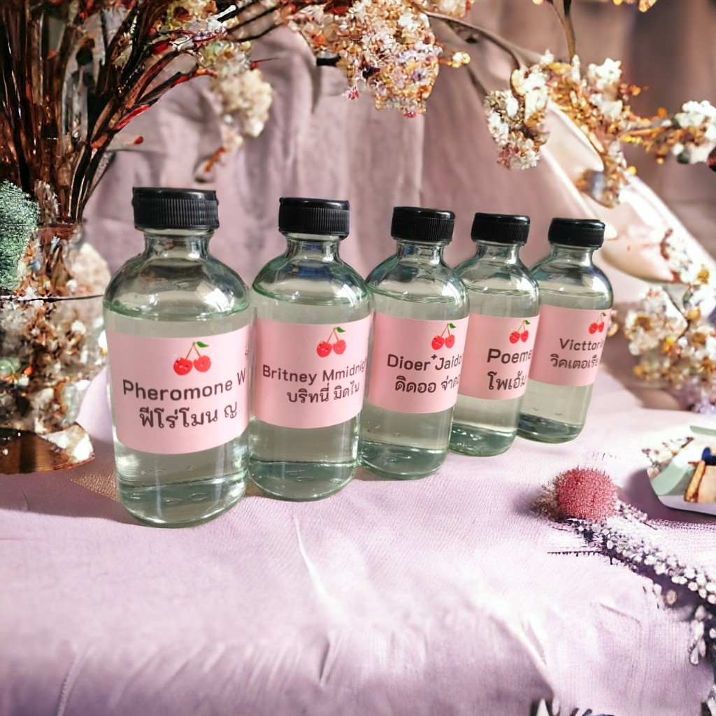 น้ำหอม ( กลิ่น โพ่เอ้ม ) ขวดใหญ่ ปริมาณ 120 ml จำนวน 1 ขวด สูตรเข้มข้นหอมติดทนนาน 12 ชั่วโมง"