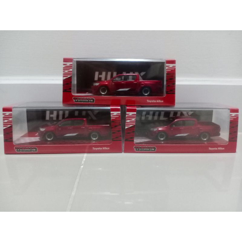 Tarmac Model Toyota Hilux Revo