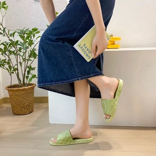 รองเท้าแตะแบบสวม ยางซิลิโคนลายน้องหมีน่ารัก D503