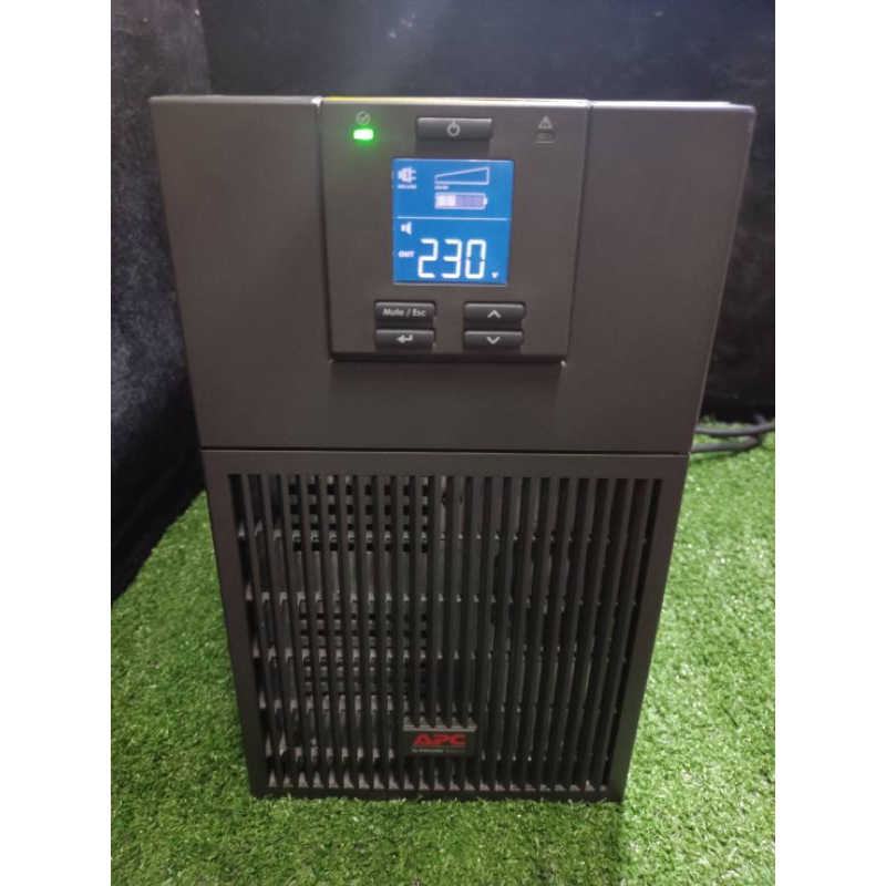 เครื่องสำรองไฟ มือสอง Apc easy ups srv3KI3000va/2400w เพียวซายเวฟ ทรูออนไลน์ เครื่องเปล่า no batt