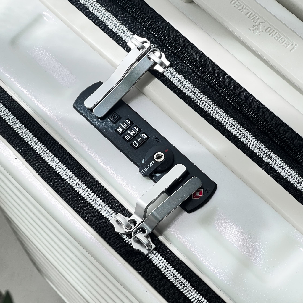 Legend Walker Malibu 5208 กระเป๋าเดินทาง ขยายข้าง ล็อคล้อได้ เปิดหน้าได้ ล้อคู่มาตรฐาน ขนาด 15, 20, 22, 29 นิ้ว