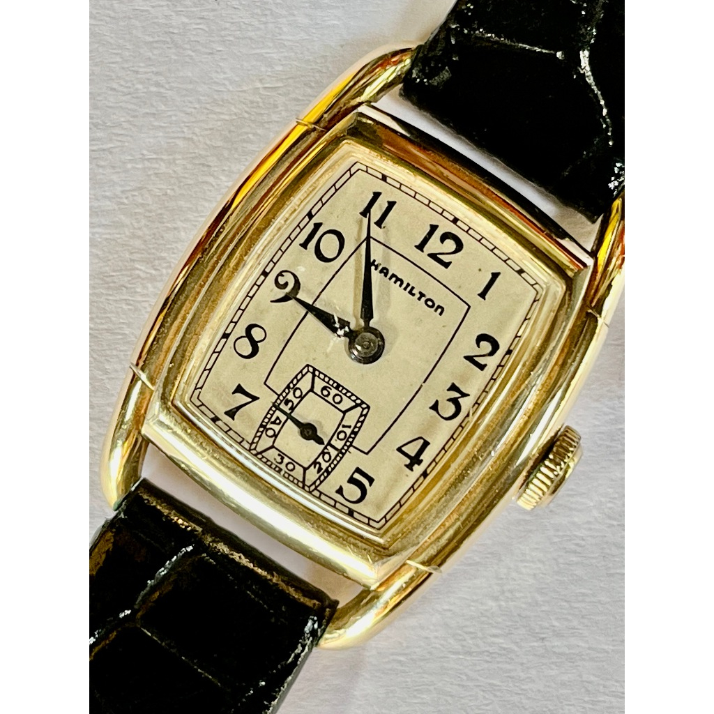 นาฬิกามือสองวินเทจ HAMILTON (แฮมิลตัน) สวยหรูหรา ทันสมัย ตัวเรือนเป็นทองคำแท้ W 10 GOLD FILLED ขนาดตัวเรือน 27×37 มม.