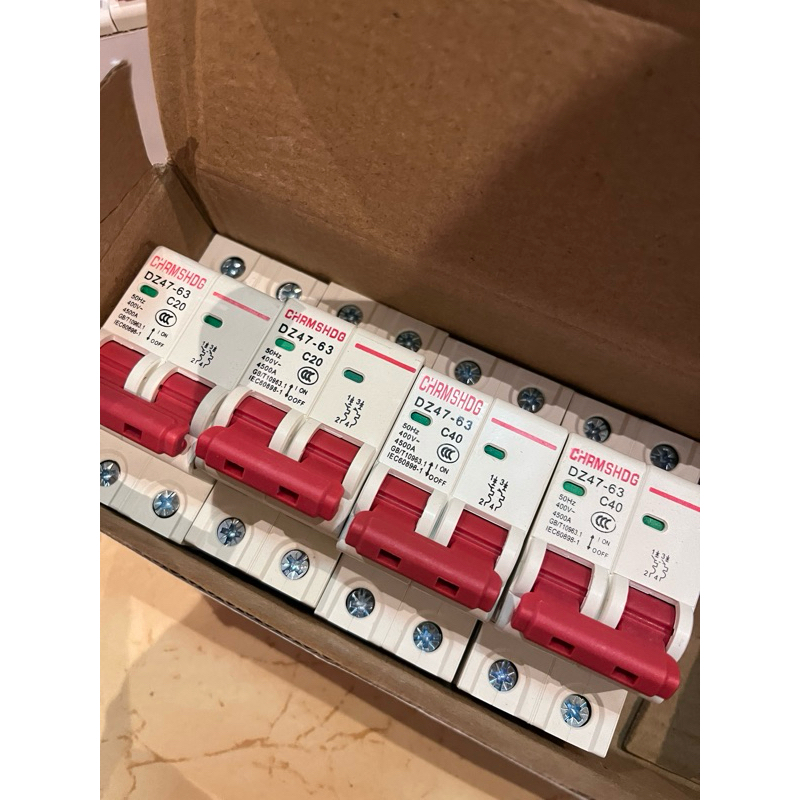 AC Circuit breaker 230/400V เอซี เบรคเกอร์ ไฟฟ้ากระแสสลับ พิกัดกระแส 20A/40A/63A, แรงดันไฟฟ้า 230/400VAC.