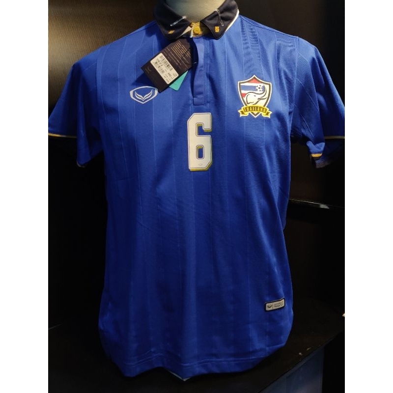 เสื้อทีมชาติ...เลือกชื่อ-เบอร์ได้ (ชื่อ-เบอร์มีจำนวนจำกัด)