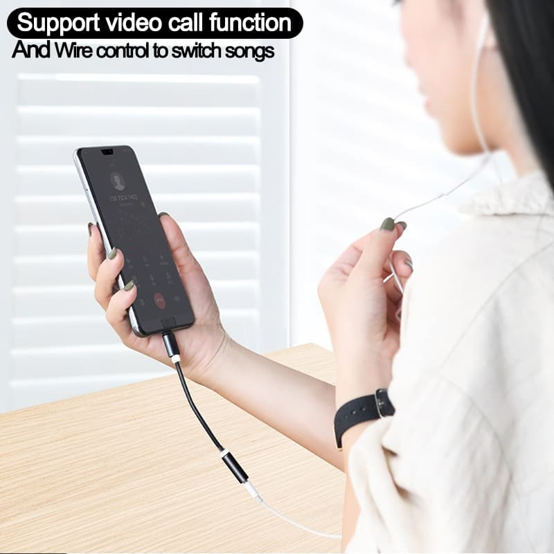 Samsung TYPE C headphone adapter converts to genuine 3.5mm headphones