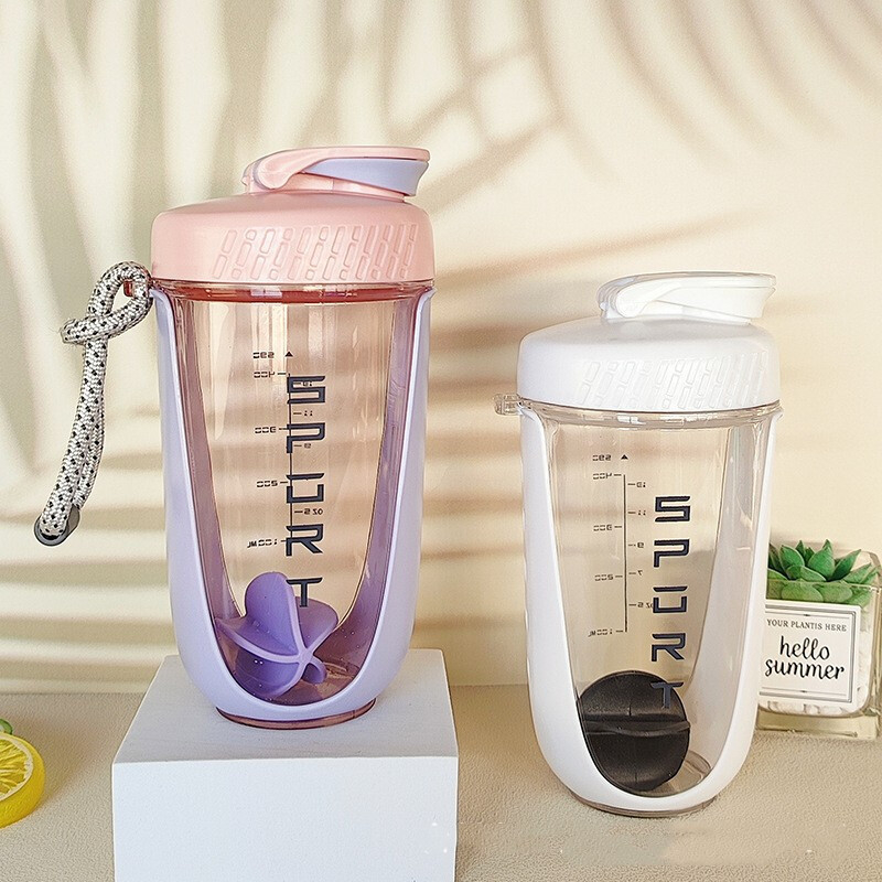 แก้วเขย่าเวย์ โปรตีน แก้วชงโปรตีน สำหรับเขย่าเวย์ กีฬา Shaker 590ml.