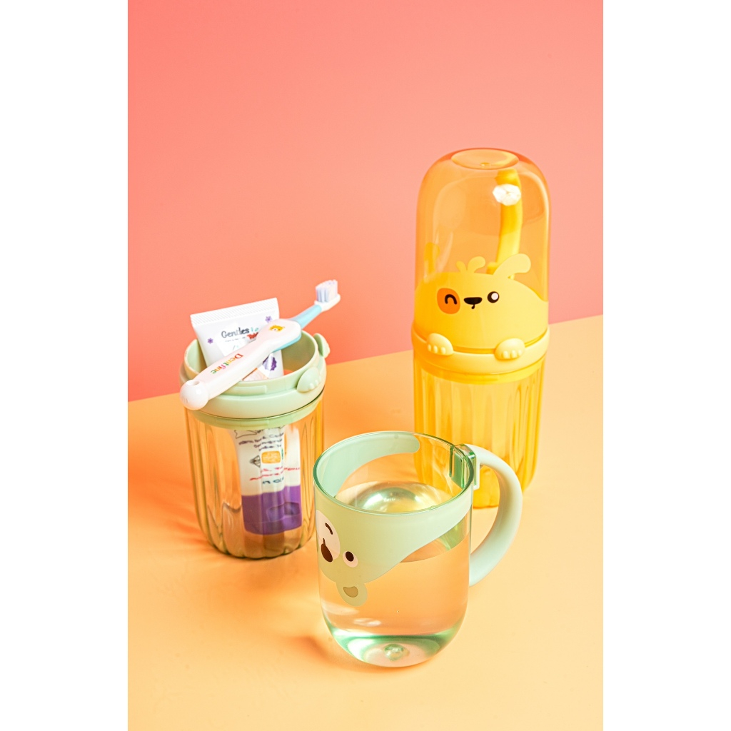 Gentles-tots-ที่เก็บยาสีฟัน-แปรงสีฟันพกพา แบบมีแก้วน้ำในตัว  : (เขียว/เหลือง)