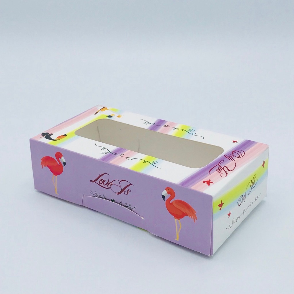 กล่องทรงแบน บราวนี่ 880ลาย rainbow 300 แกรม ขนาด 14.7*7.5*4 ซม ราคา 70 บาท แพค 10 ใบ