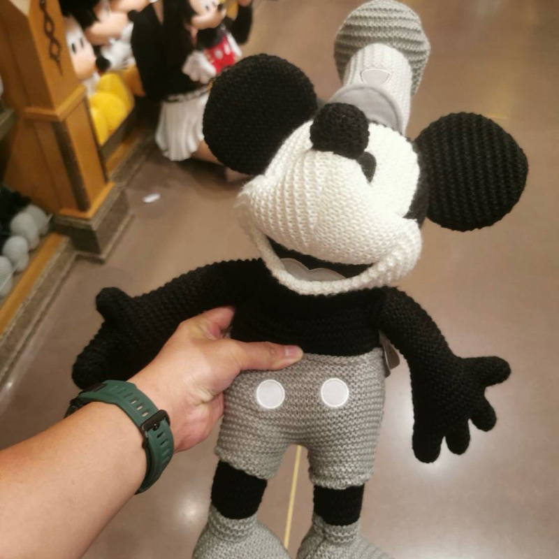 พร้อมส่ง !! ตุ๊กตา Mickey mouse จาก เซี่ยงไฮ้ดิสนีย์ 🇨🇳