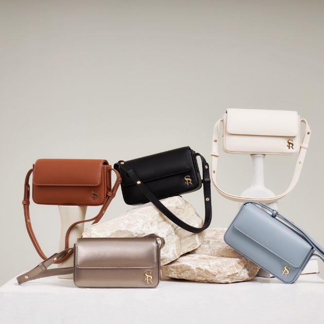 กระเป๋า Savoir รุ่น Seren Crossbody (New) กระเป๋าสะพายปรับได้ 3 ระดับ