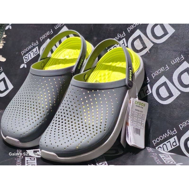 Crocs Lite Ride Clog รองเท้าแตะ แบบลำลอง มาใหม่สุดฮิต ใส่ได้ทุกเพศ มีส่วนลดราคา