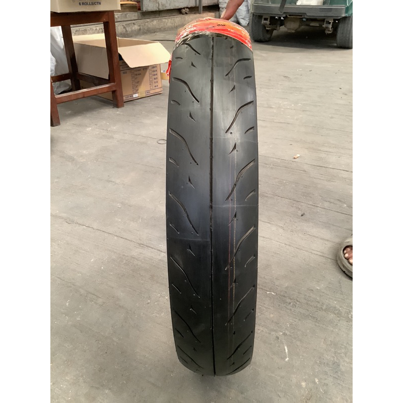 ยางนอกมอเตอร์ไซค์ Vee Rubber รุ่น 292 ขนาด 90/80-17 ปี16 TL(ห่อส้ม)