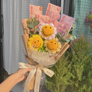 [พร้อมส่ง🇹🇭]🌻💐 ช่อดอกไม้น่ารัก ดอกทานตะวันถักมือ สำหรับเป็นของขวัญให้คนพิเศษ ปัจฉิม วันเกิด วันครบรอบ ✨By NewKwan Studio