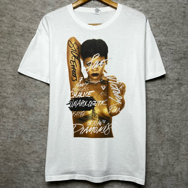 Rihanna เสื้อยืด ของแท้💯%