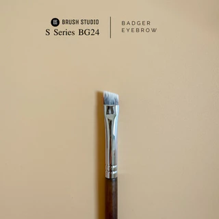 BRUSH STUDIO BG24 Badger Eyebrow Brush : แปรงเขียนคิ้วขนแบดเจอร์