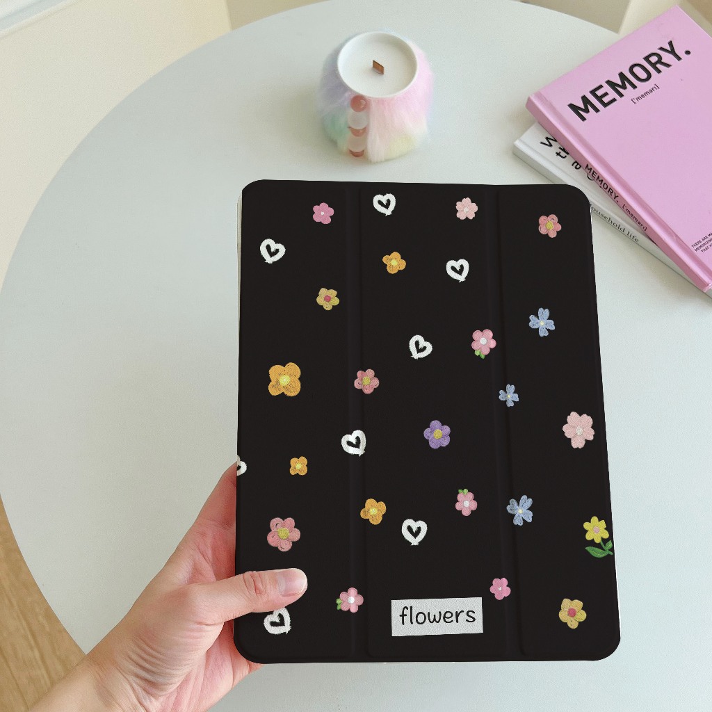 ออกให้ 24 ชม เคส iPad Air6 gen9 gen11 ซิลิก้าเจล พร้อมถาดใส่ปากกา ดอกไม้ Air7 11 pro11 2024 MINI7