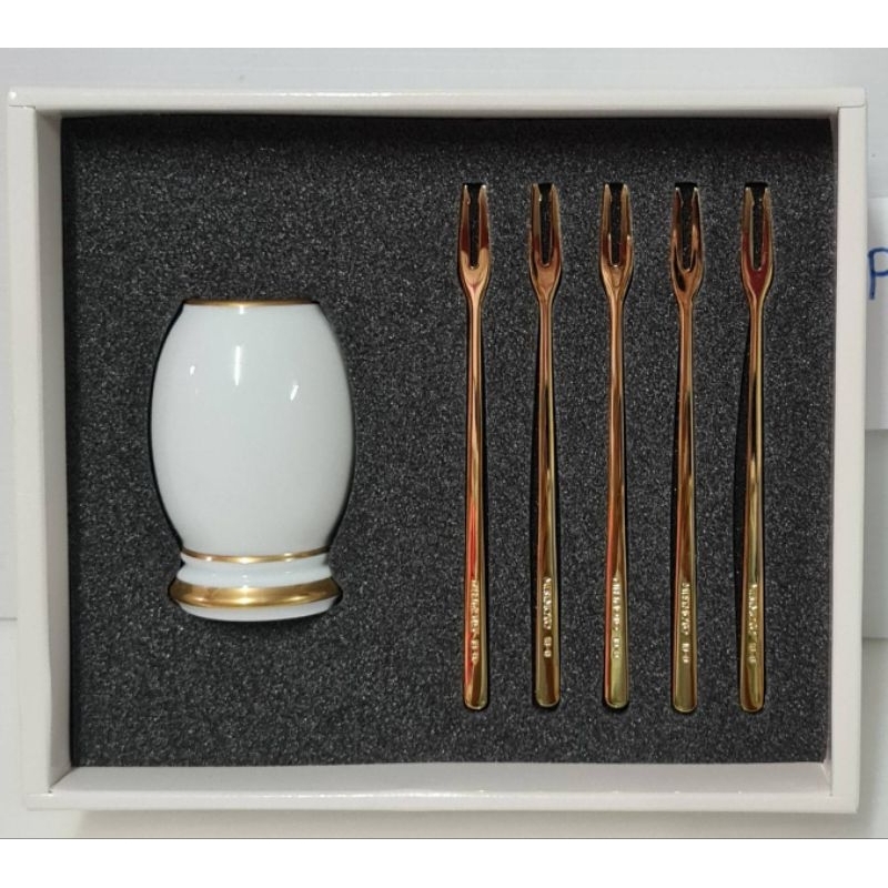 ชุดส้อมค็อกเทลนานาชาติ Mikimoto