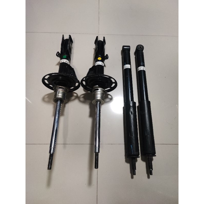 โช๊ค honda jazz GD ปี 2004 ถึง 2007