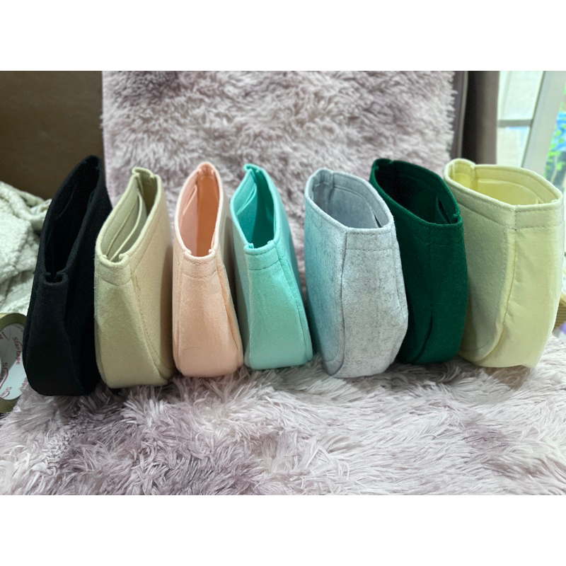 ซับจัดระเบียบกระเป๋า กระเป๋าจัดระเบียบ CARLYN SOFT M/L
