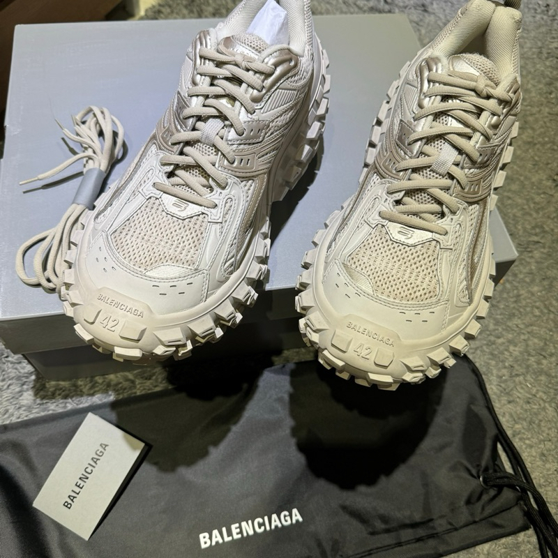 Pre-Owned Balenciaga Defender Lace-Up Sneakers (Size 42)