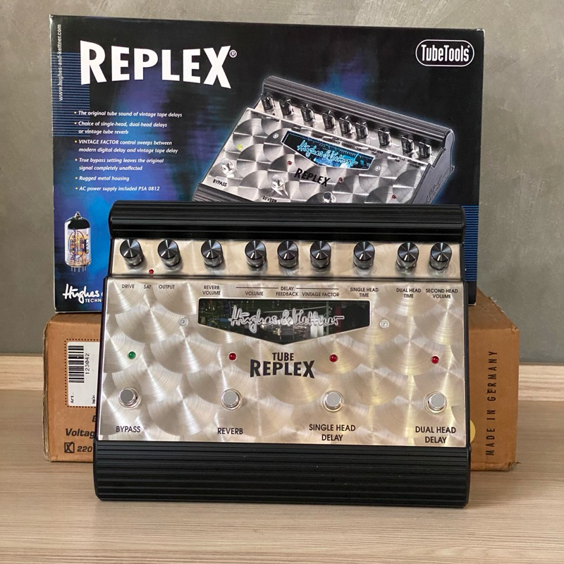  เอฟเฟ็กต์กีตาร์ Hughes & Kettner Tube Replex MKII Delay สภาพเหมือนใหม่