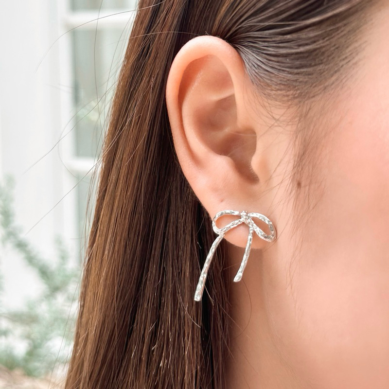 Lorie Bow | @babychita.bkk