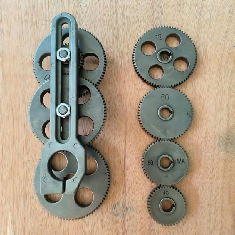 ชุดเฟืองและตัวล็อคเฟือง เครื่องกลึง รุ่น RC210V, WM210V