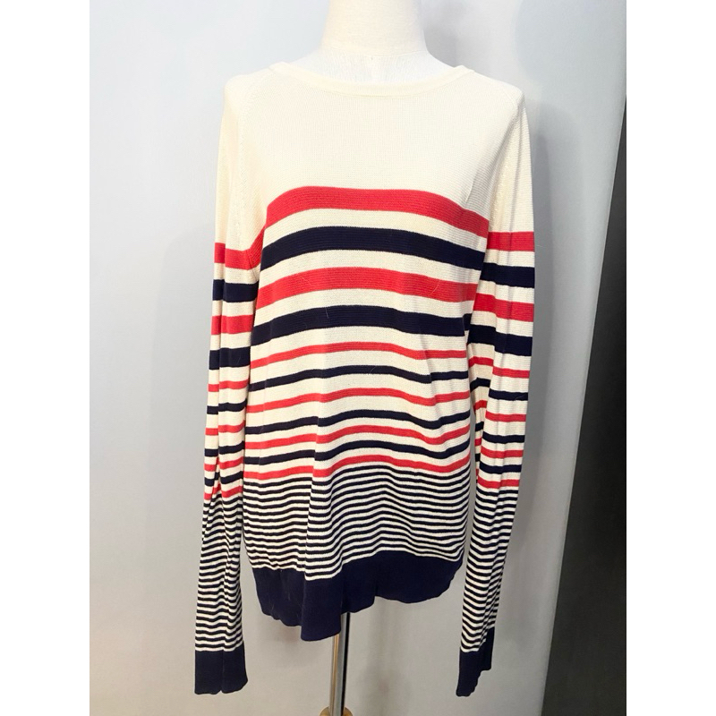 Sweater H&M Size M อก42-44 used
