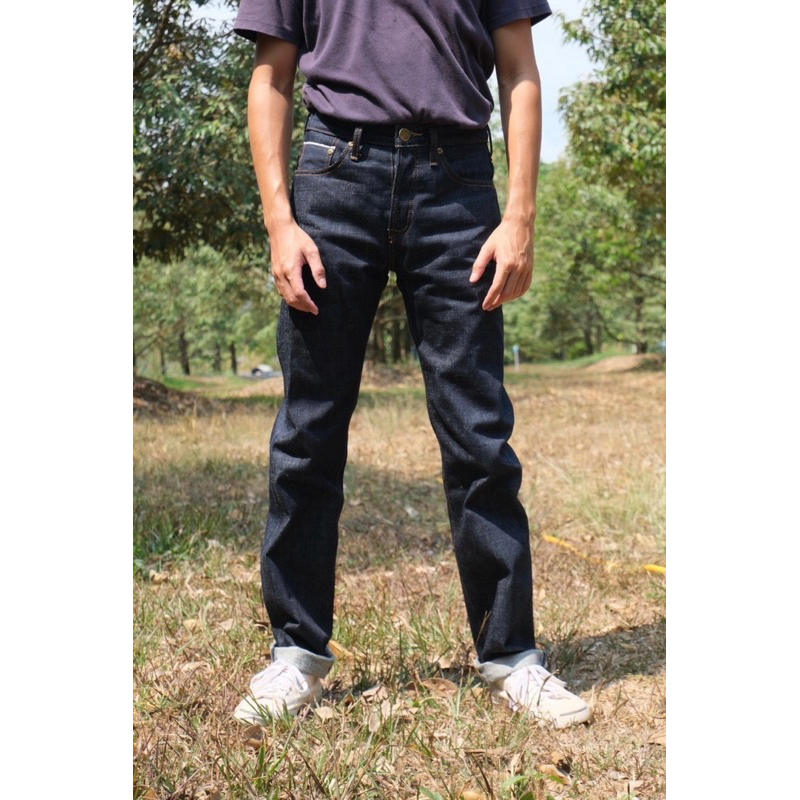 ยีนส์ กระบอกเล็ก ผ้าดิบสีพื้น whale16oz รุ่น blue whale