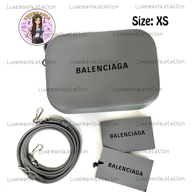 👜: New!! Balenciaga Everyday XS Camera Bag‼️ก่อนกดสั่งรบกวนทักมาเช็คสต๊อคก่อนนะคะ‼️