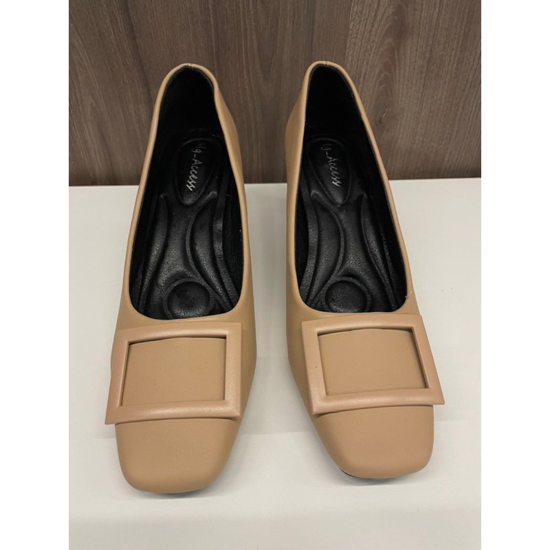 MG Access รองเท้าคัทชูความสูง ประมาณ 2” ไซต์ 36