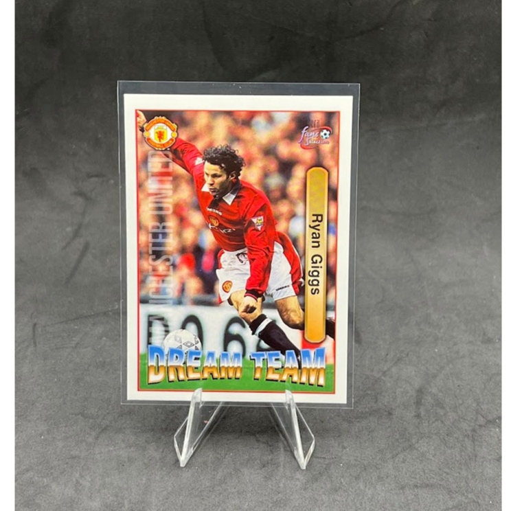 การ์ดนักฟุตบอล Manchester United 1997-98 Futera' Fans Selection Collector Card Series + FREE GIFT