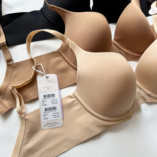 รหัส SBXD4205 (มีไซส์ใหญ่ถึงอก 42) Sabina เสื้อชั้นใน Invisible Wire (มีโครง) รุ่น Perfect Bra SBXDw