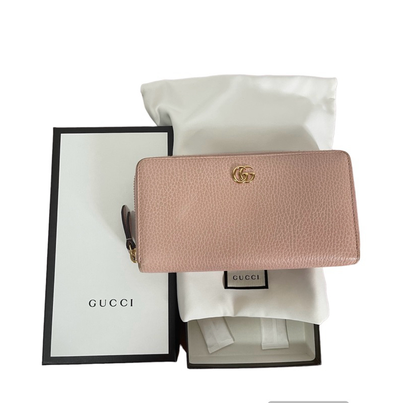 กระเป๋าสตางค์ใบยาว Gucci