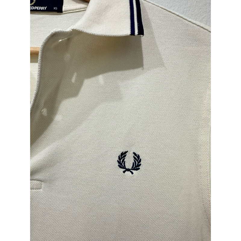 เสื้อคอปกมือสอง แท้💯 Fred Perry สภาพดีมาก