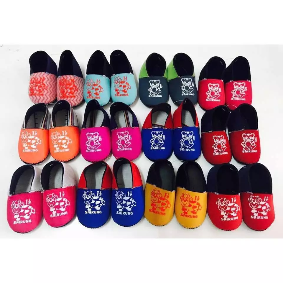 FLASH SALE!! รองเท้าเด็กหัดเดิน สำหรับหัดเดิน คละสี คละลาย พร้อมส่ง!! thumbnail 5
