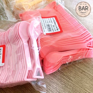 ช้อนตักขนมหวาน ขนาด 10.5 ซม. มีแบบซีลถุง/ไม่ซีล ผลิตจากเม็ดพลาสติกคุณภาพดี มีให้เลือกหลายสีสันสดใส น่ารักสุดๆ สมัยใหม่