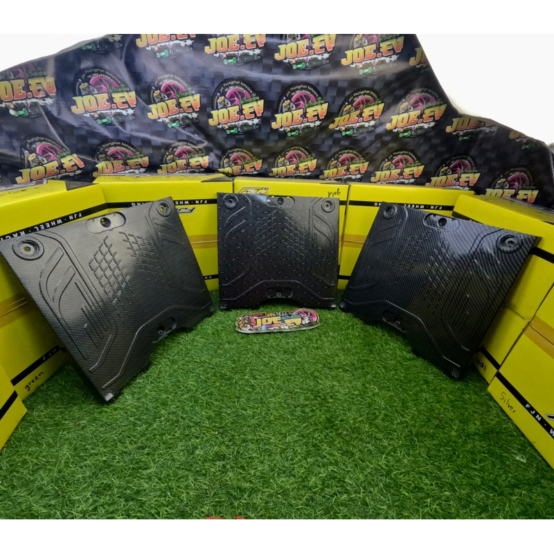 พื้นรถไฟฟ้าZ2หุ้มฟิล์มลอยน้ำมี3ลาย