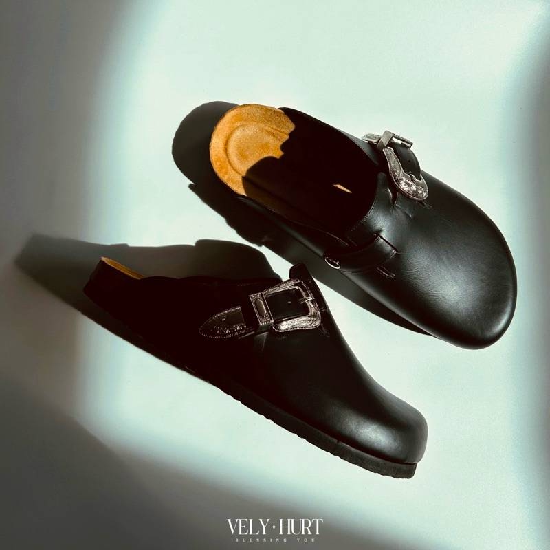 รองเท้าหนังVely.hurt Silver Nappa Sandle